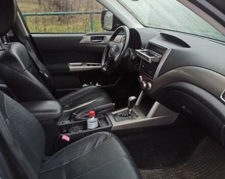 Чорний Субару Forester, об'ємом двигуна 1.99 л та пробігом 161 тис. км за 9000 $, фото 4 на Automoto.ua