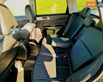 Чорний Субару Forester, об'ємом двигуна 2.46 л та пробігом 211 тис. км за 10000 $, фото 25 на Automoto.ua