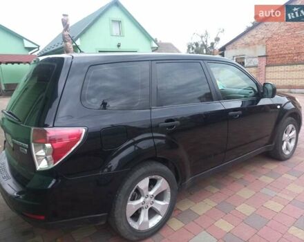 Черный Субару Форестер, объемом двигателя 2 л и пробегом 260 тыс. км за 6500 $, фото 7 на Automoto.ua