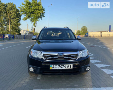 Чорний Субару Forester, об'ємом двигуна 1.99 л та пробігом 195 тис. км за 7999 $, фото 1 на Automoto.ua