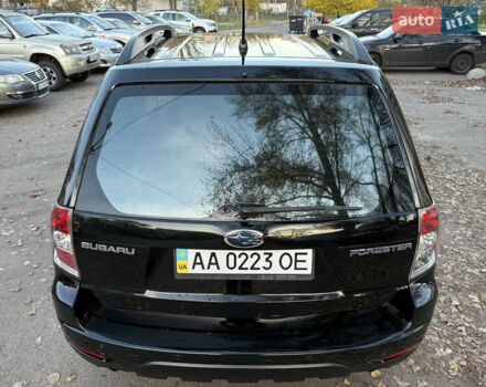 Черный Субару Форестер, объемом двигателя 1.99 л и пробегом 178 тыс. км за 8700 $, фото 4 на Automoto.ua