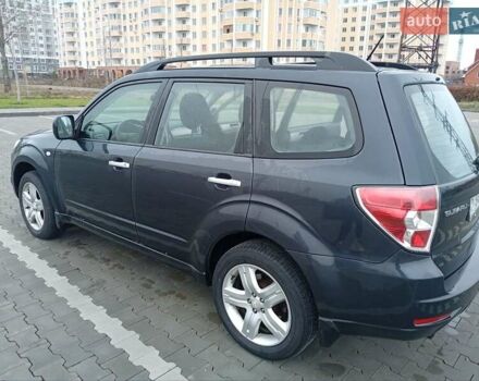 Черный Субару Форестер, объемом двигателя 2.5 л и пробегом 152 тыс. км за 8250 $, фото 4 на Automoto.ua
