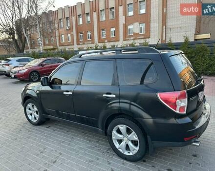 Чорний Субару Forester, об'ємом двигуна 2.46 л та пробігом 318 тис. км за 9300 $, фото 11 на Automoto.ua