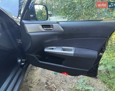 Чорний Субару Forester, об'ємом двигуна 2.46 л та пробігом 297 тис. км за 7700 $, фото 16 на Automoto.ua