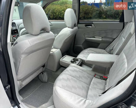 Чорний Субару Forester, об'ємом двигуна 2.5 л та пробігом 271 тис. км за 6950 $, фото 68 на Automoto.ua