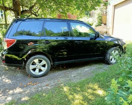 Чорний Субару Forester, об'ємом двигуна 2 л та пробігом 300 тис. км за 7050 $, фото 4 на Automoto.ua