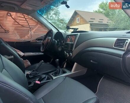 Чорний Субару Forester, об'ємом двигуна 2.46 л та пробігом 238 тис. км за 5600 $, фото 15 на Automoto.ua