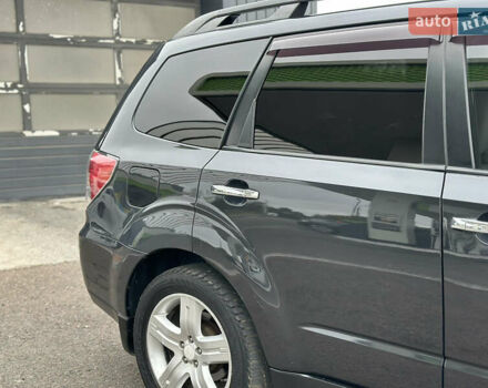 Черный Субару Форестер, объемом двигателя 2.5 л и пробегом 271 тыс. км за 7450 $, фото 9 на Automoto.ua