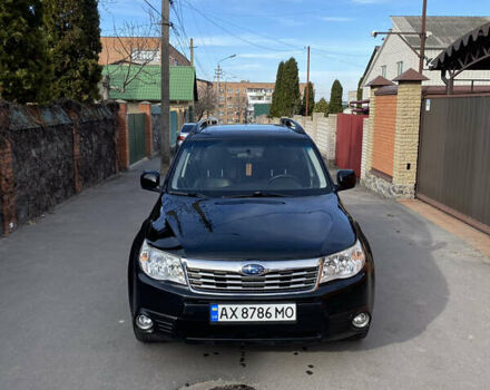 Чорний Субару Forester, об'ємом двигуна 2.46 л та пробігом 280 тис. км за 8400 $, фото 1 на Automoto.ua