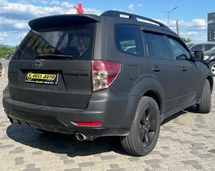 Черный Субару Форестер, объемом двигателя 2.5 л и пробегом 230 тыс. км за 7700 $, фото 6 на Automoto.ua