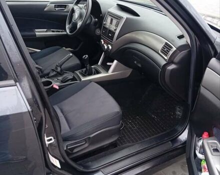 Черный Субару Форестер, объемом двигателя 2.5 л и пробегом 152 тыс. км за 8250 $, фото 7 на Automoto.ua