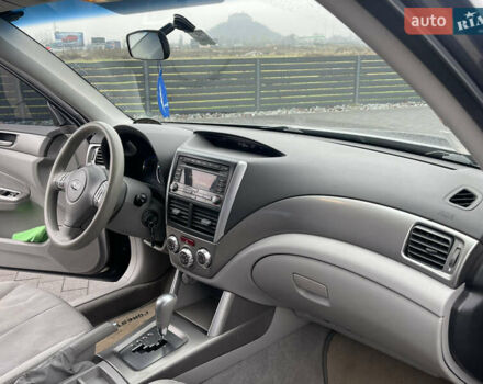 Чорний Субару Forester, об'ємом двигуна 2.5 л та пробігом 185 тис. км за 7850 $, фото 29 на Automoto.ua