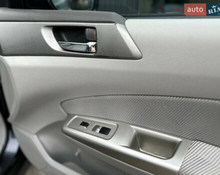 Чорний Субару Forester, об'ємом двигуна 2.5 л та пробігом 271 тис. км за 6950 $, фото 77 на Automoto.ua