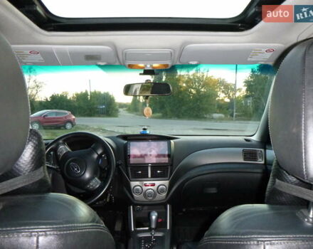 Субару Форестер 2008 в Изюме на Automoto.ua Черный Субару Форестер, объемом двигателя 2.46 л и пробегом 210 тыс. км за 10000 $, фото 10 на Automoto.ua