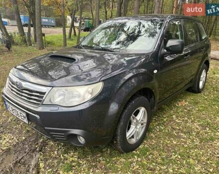 Чорний Субару Forester, об'ємом двигуна 1.99 л та пробігом 273 тис. км за 6550 $, фото 1 на Automoto.ua