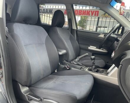 Чорний Субару Forester, об'ємом двигуна 2 л та пробігом 304 тис. км за 9500 $, фото 10 на Automoto.ua