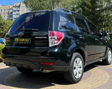Чорний Субару Forester, об'ємом двигуна 2 л та пробігом 40 тис. км за 14190 $, фото 6 на Automoto.ua