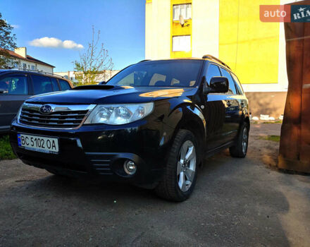 Субару Форестер 2010 в Сокале на Automoto.ua Черный Субару Форестер, объемом двигателя 2 л и пробегом 223 тыс. км за 5500 $, фото 3 на Automoto.ua