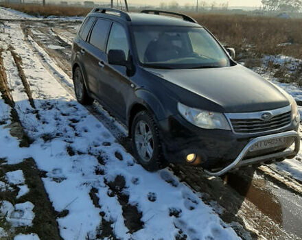 Чорний Субару Forester, об'ємом двигуна 2 л та пробігом 230 тис. км за 9500 $, фото 2 на Automoto.ua