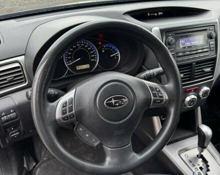 Черный Субару Форестер, объемом двигателя 1.99 л и пробегом 225 тыс. км за 9300 $, фото 28 на Automoto.ua