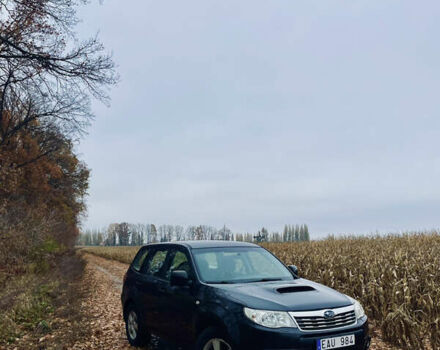 Черный Субару Форестер, объемом двигателя 2 л и пробегом 300 тыс. км за 5150 $, фото 4 на Automoto.ua