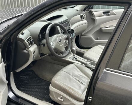 Черный Субару Форестер, объемом двигателя 2 л и пробегом 330 тыс. км за 7600 $, фото 8 на Automoto.ua