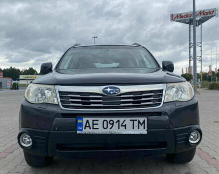 Черный Субару Форестер, объемом двигателя 2 л и пробегом 300 тыс. км за 6200 $, фото 4 на Automoto.ua