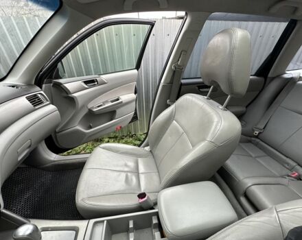 Черный Субару Форестер, объемом двигателя 2 л и пробегом 330 тыс. км за 7600 $, фото 15 на Automoto.ua