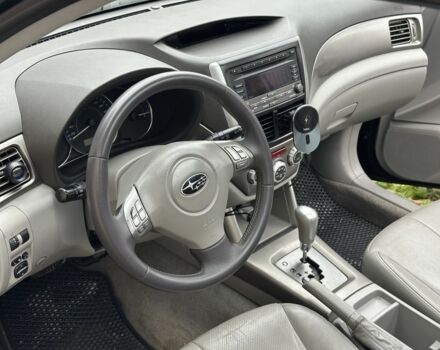 Черный Субару Форестер, объемом двигателя 2 л и пробегом 330 тыс. км за 7600 $, фото 9 на Automoto.ua