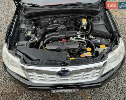 Черный Субару Форестер, объемом двигателя 1.99 л и пробегом 225 тыс. км за 9300 $, фото 31 на Automoto.ua