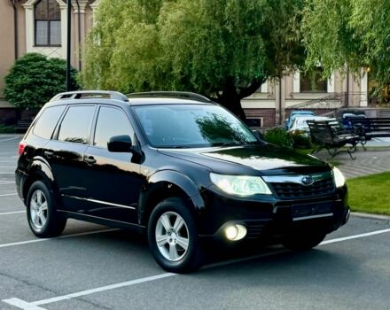 Чорний Субару Forester, об'ємом двигуна 2 л та пробігом 155 тис. км за 10300 $, фото 1 на Automoto.ua