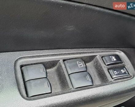 Черный Субару Форестер, объемом двигателя 2.5 л и пробегом 157 тыс. км за 9440 $, фото 18 на Automoto.ua