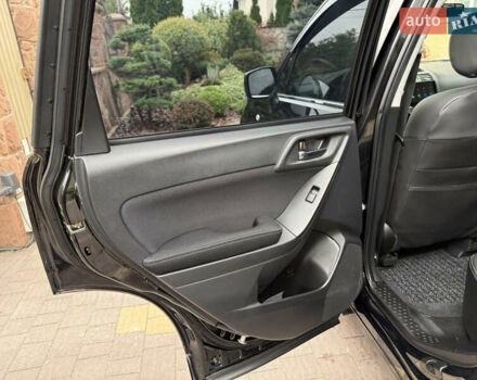 Чорний Субару Forester, об'ємом двигуна 2 л та пробігом 181 тис. км за 10537 $, фото 33 на Automoto.ua