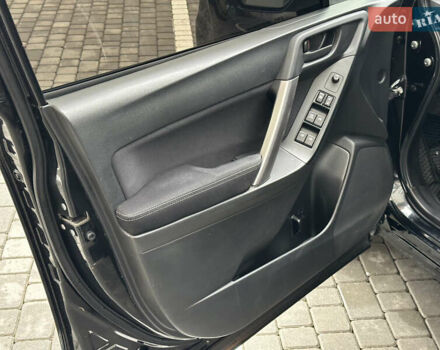 Черный Субару Форестер, объемом двигателя 2.5 л и пробегом 258 тыс. км за 9850 $, фото 26 на Automoto.ua