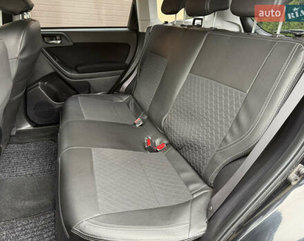 Чорний Субару Forester, об'ємом двигуна 2 л та пробігом 181 тис. км за 10537 $, фото 35 на Automoto.ua