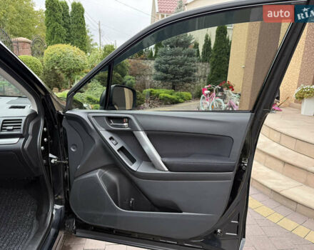 Чорний Субару Forester, об'ємом двигуна 2 л та пробігом 181 тис. км за 10537 $, фото 48 на Automoto.ua