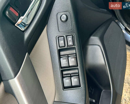 Черный Субару Форестер, объемом двигателя 2.5 л и пробегом 126 тыс. км за 13890 $, фото 21 на Automoto.ua