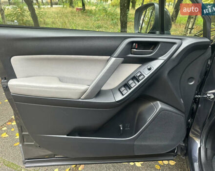 Чорний Субару Forester, об'ємом двигуна 2.5 л та пробігом 219 тис. км за 12000 $, фото 14 на Automoto.ua