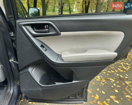 Чорний Субару Forester, об'ємом двигуна 2.5 л та пробігом 219 тис. км за 12000 $, фото 22 на Automoto.ua