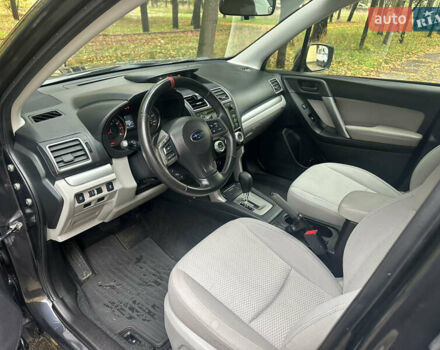 Чорний Субару Forester, об'ємом двигуна 2.5 л та пробігом 219 тис. км за 12000 $, фото 16 на Automoto.ua