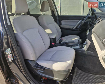 Черный Субару Форестер, объемом двигателя 2.5 л и пробегом 114 тыс. км за 14500 $, фото 9 на Automoto.ua