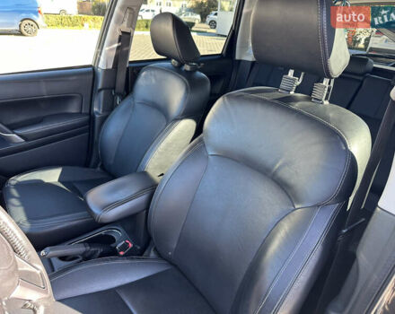 Чорний Субару Forester, об'ємом двигуна 2 л та пробігом 175 тис. км за 21000 $, фото 2 на Automoto.ua