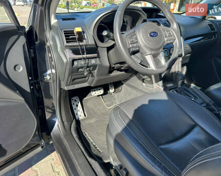 Чорний Субару Forester, об'ємом двигуна 2 л та пробігом 175 тис. км за 21000 $, фото 1 на Automoto.ua
