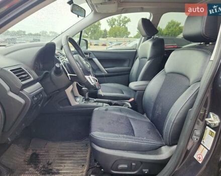 Черный Субару Форестер, объемом двигателя 2.46 л и пробегом 135 тыс. км за 2400 $, фото 6 на Automoto.ua