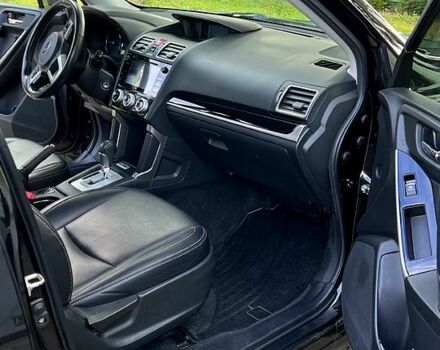 Чорний Субару Forester, об'ємом двигуна 25 л та пробігом 100 тис. км за 15500 $, фото 9 на Automoto.ua