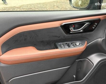 Чорний Субару Forester, об'ємом двигуна 2.5 л та пробігом 22 тис. км за 30790 $, фото 7 на Automoto.ua