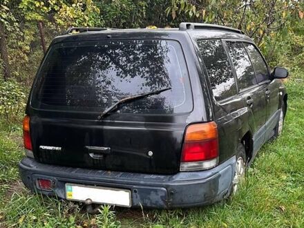 Субару Forester 1997 у Обухове на Automoto.ua Чорний Субару Forester, об'ємом двигуна 2 л та пробігом 350 тис. км за 2700 $, фото 1 на Automoto.ua