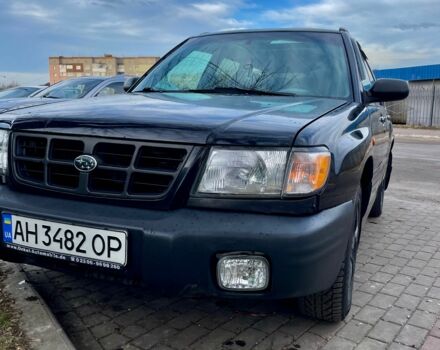 Черный Субару Форестер, объемом двигателя 2 л и пробегом 300 тыс. км за 2599 $, фото 1 на Automoto.ua