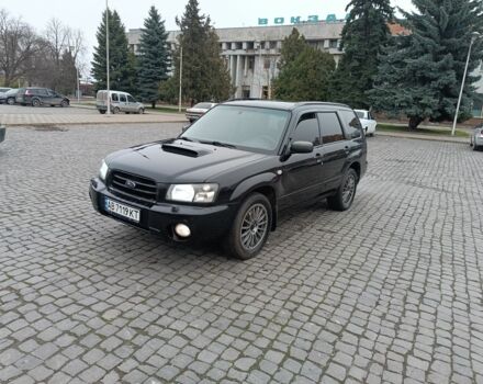 Черный Субару Форестер, объемом двигателя 2 л и пробегом 230 тыс. км за 6500 $, фото 1 на Automoto.ua