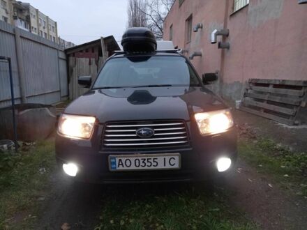 Субару Forester 2005 у Ужгороді на Automoto.ua Чорний Субару Forester, об'ємом двигуна 2 л та пробігом 230 тис. км за 7200 $, фото 1 на Automoto.ua